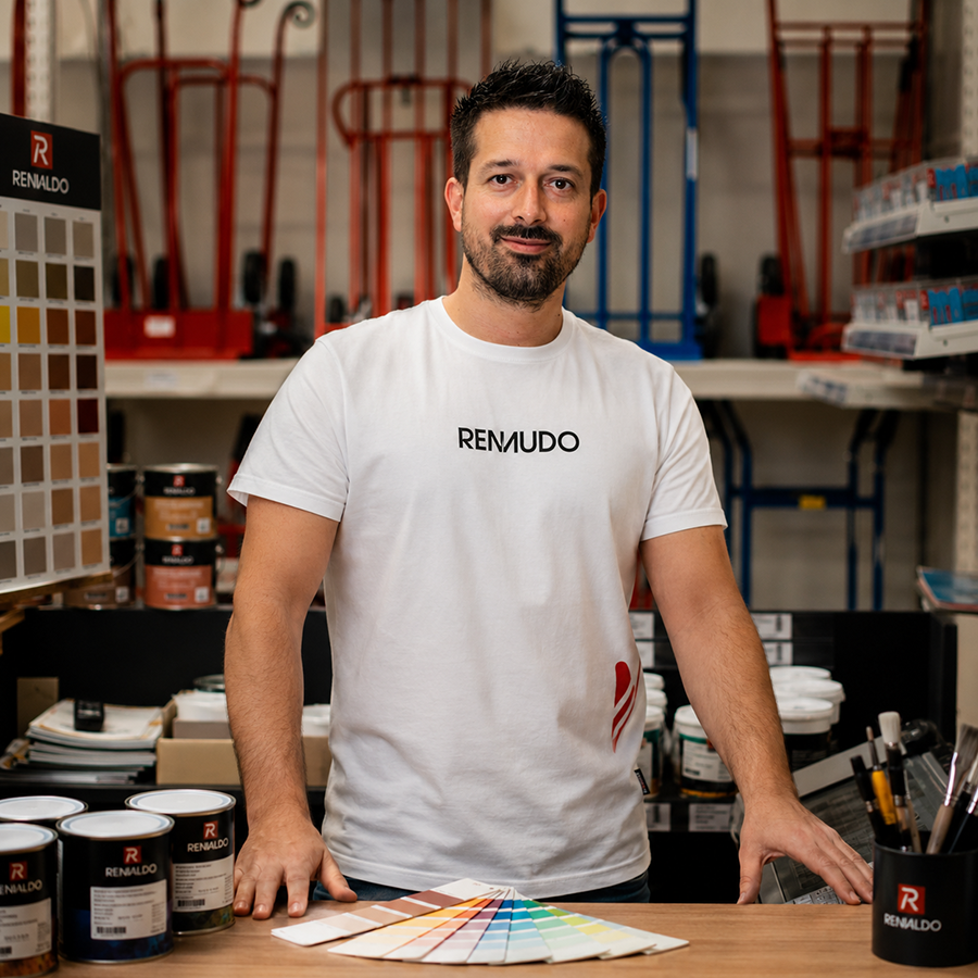Matteo Armando — Magazzino e colorificio
